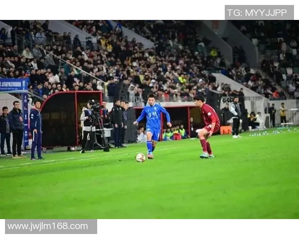 足球巨星巅峰对决经典战役回顾激情时刻再现绿茵传说